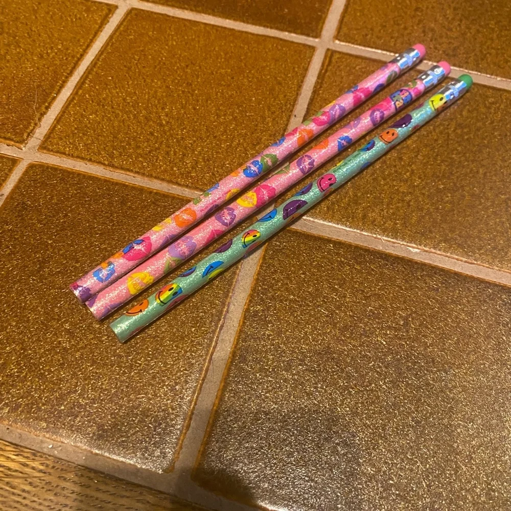 Vintage Lisa Frank NEW Y2K Lot of 3 Glitter Emoji Wooden pencils - mint and pink
